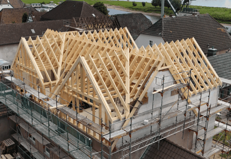 Dachstuhlbau Firstetage in Leverkusen
